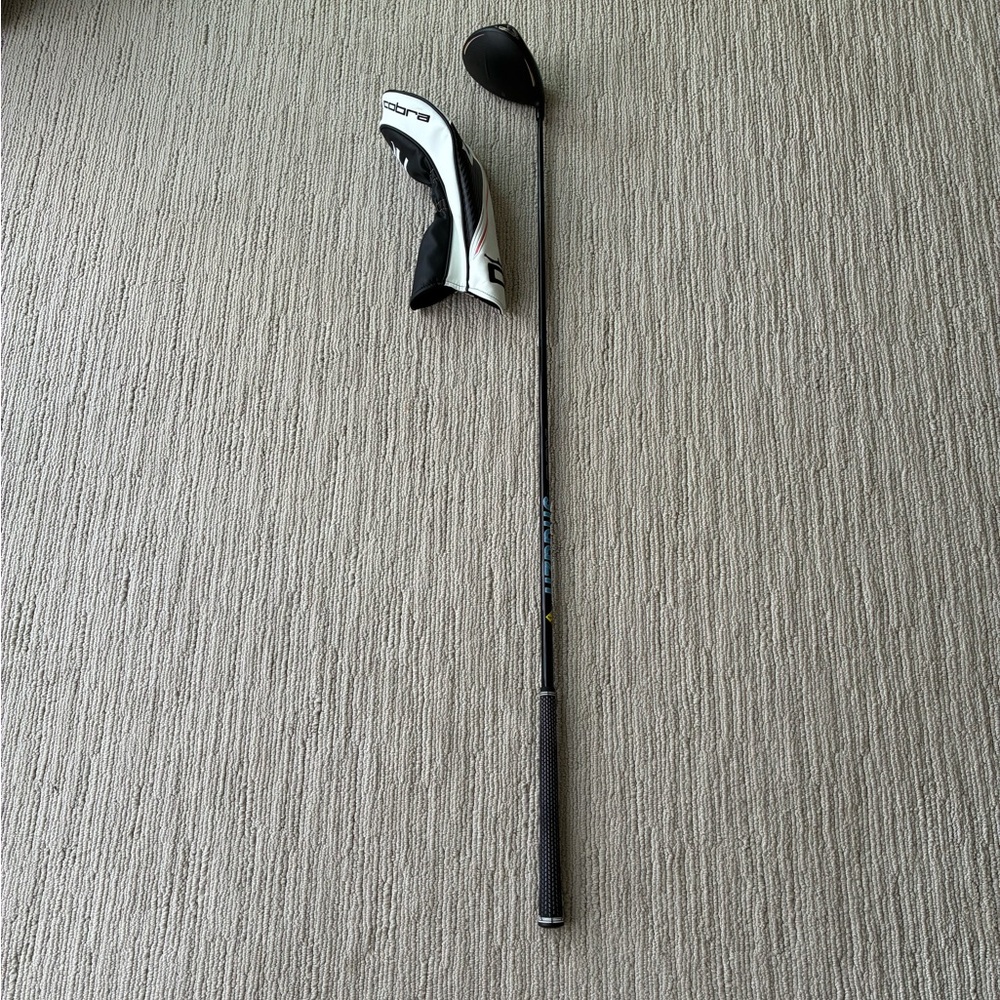 Cobra LTDx LS 10.5° Driver – HZRDUS Smoke Stiff – w/ Headcover